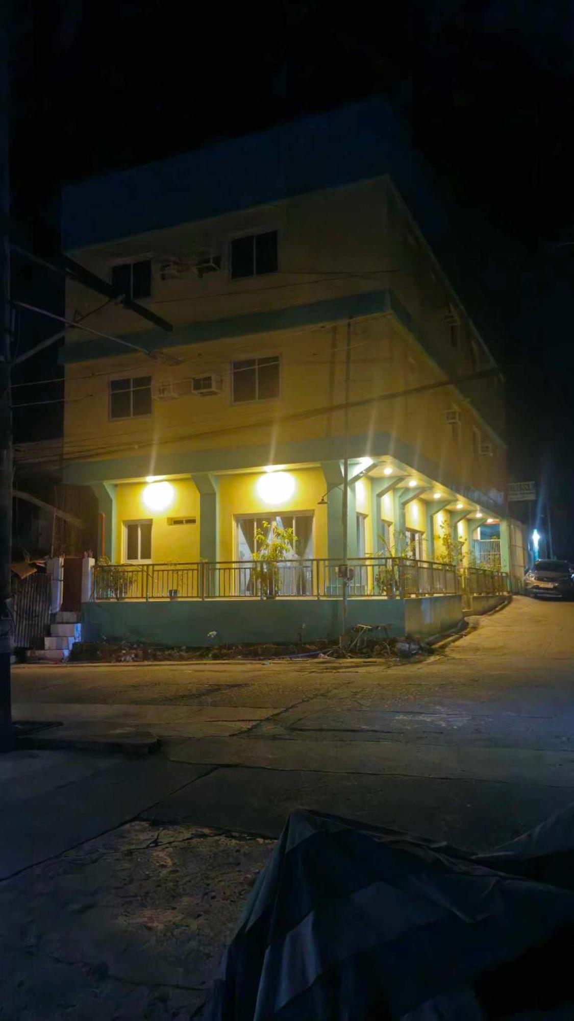 Drossgold Pension House Tubigon Bagian luar foto